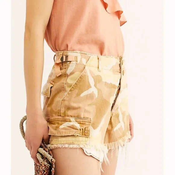 NWT Free People Commander Cut Off Desert Camo Denim Jean Short Tan Camouflage 0